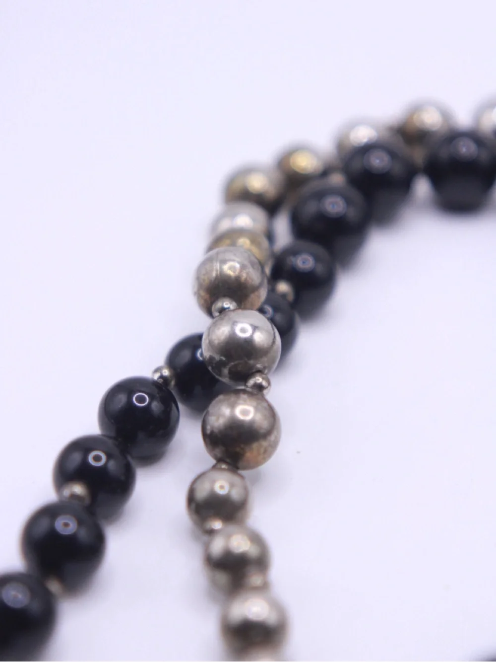 Vintage Carol Dauplaise Classic Black and Silver tone Bead Necklace 40”